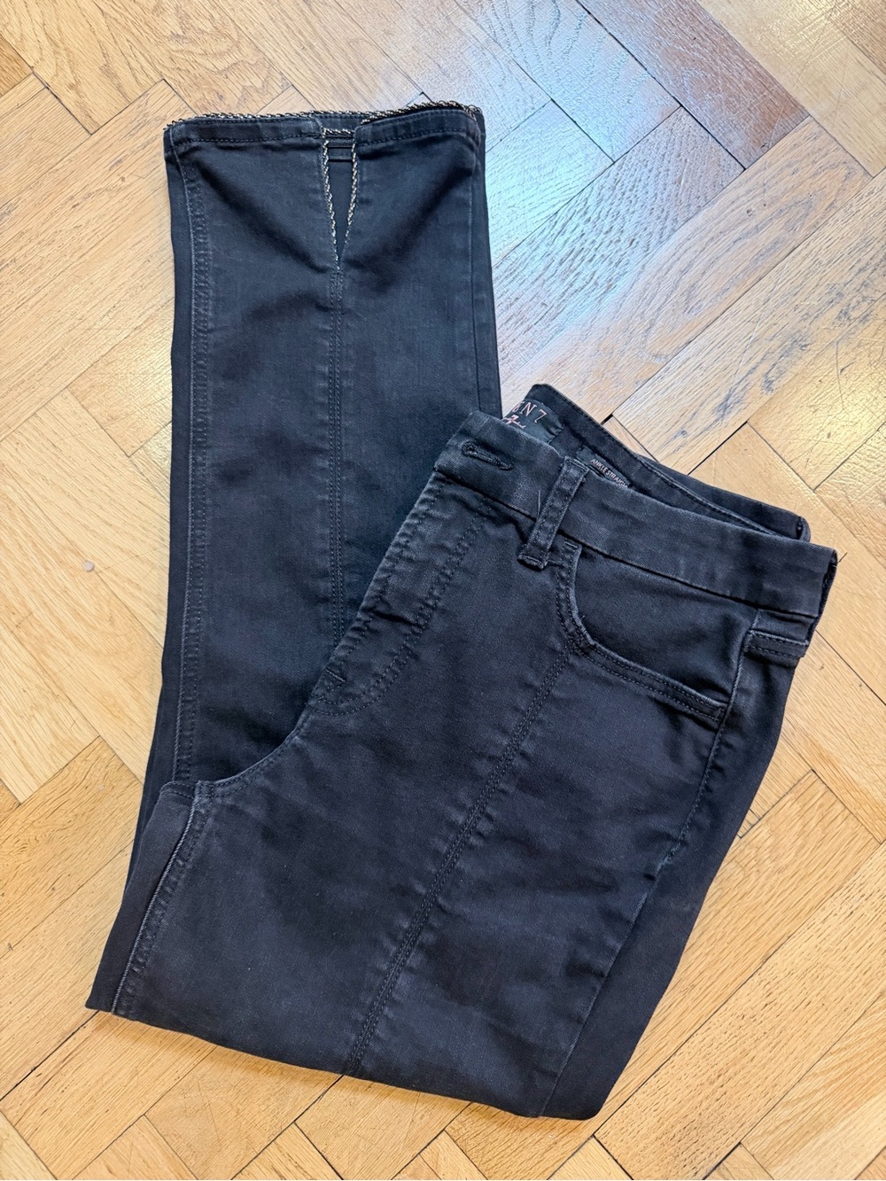 JEN7 by 7 For All Mankind Black Ankle Straight Jeans Size 12